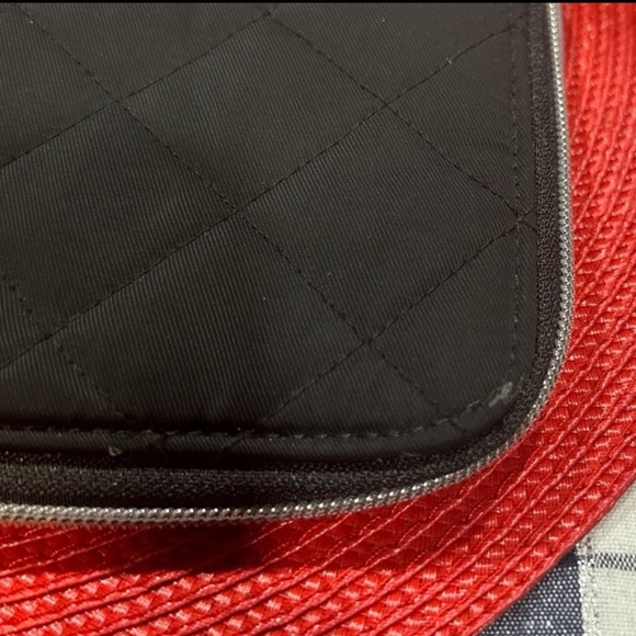 Vera Bradley RFID On The Go Wristlet/ Clutch - Picture 2 of 5